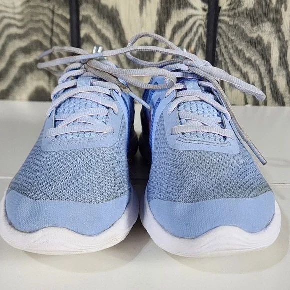 Nike Revolution 4 Light Blue Girls Size US 7Y Running Sneakers Shoes BV7441-400 - Picture 8 of 12